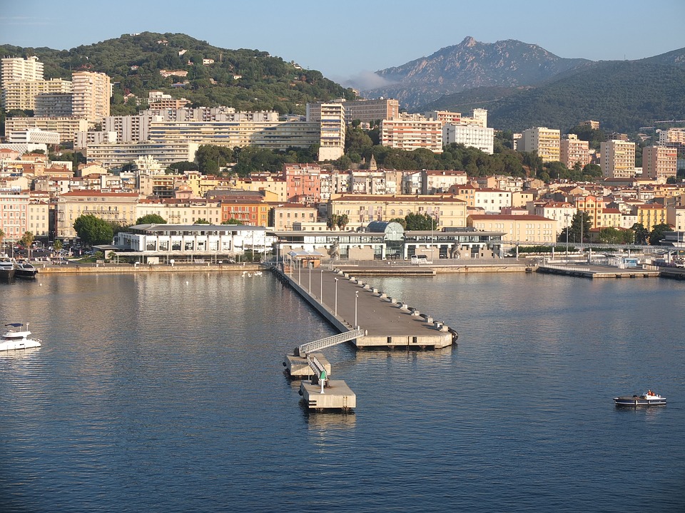 ville d'Ajaccio en corse